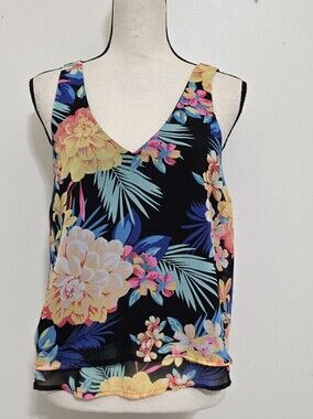 CANDIE'S size Large Sleeveless Floral Tropical Layered Cris Cross Layered Blouse